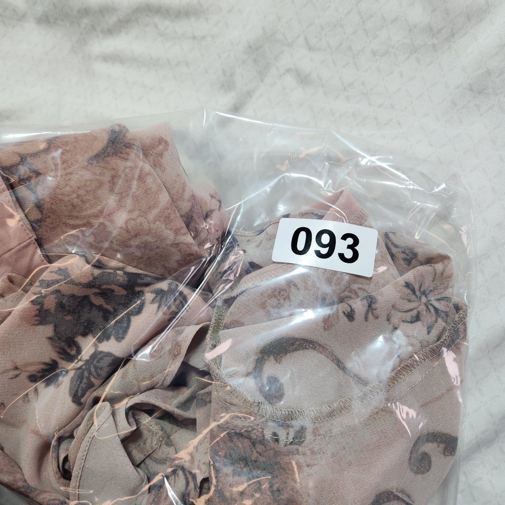 Pendleton Women's Sheer Floral Ruffle Blouse Dusty Rose Gray Long Sleeve Size 8 - Picture 10 of 10